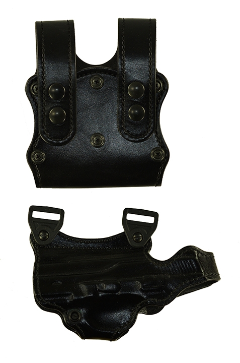 Under Taker for a FNH FNX 4.5, l/h, Cowhide, Black, Holster Side is Unlined - Magazine Side is Lined